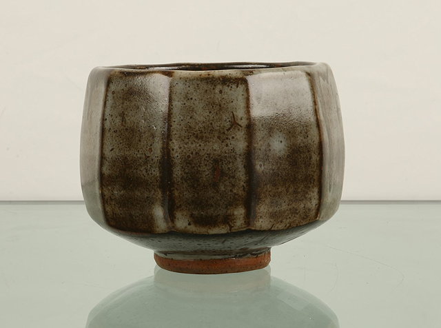 Appraisal: Geoffrey Whiting British - at Avoncroft PotteryBowlof faceted form and