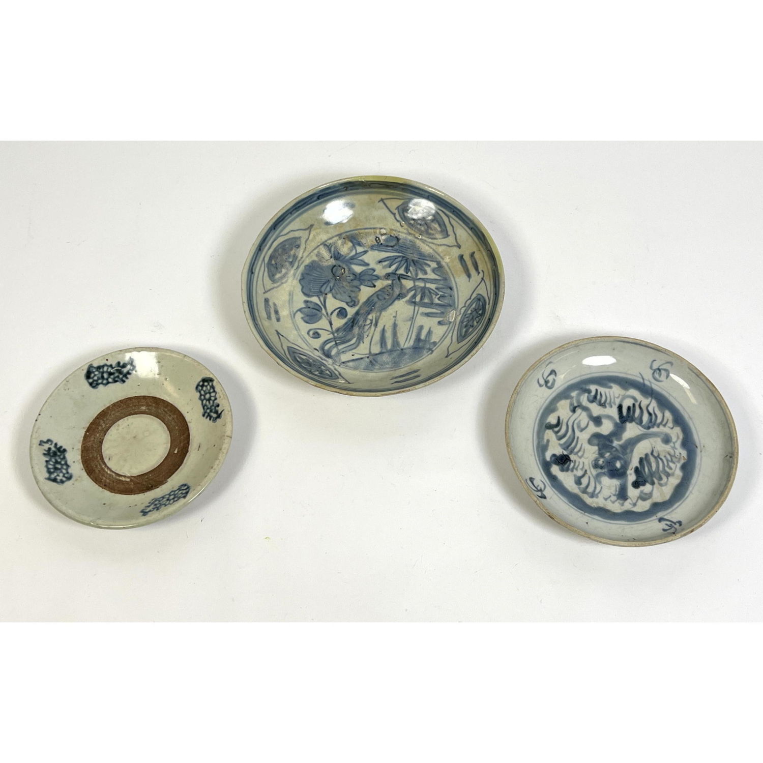 Appraisal: pcs Chinese Ming blue decorated H x W x D