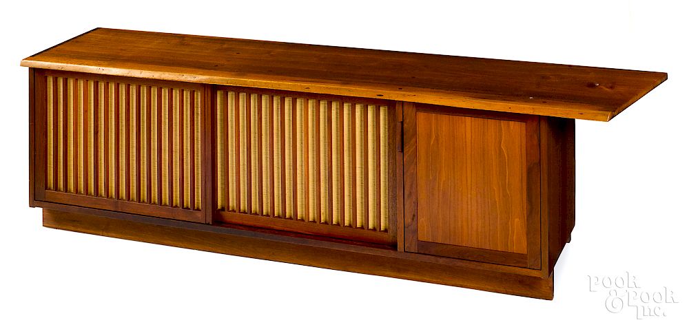 Appraisal: George Nakashima walnut credenza George Nakashima American - walnut credenza