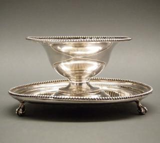 Appraisal: th c Dutch Sterling sauce bowl A th century Dutch