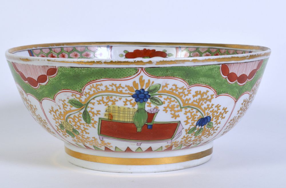 Appraisal: Bengal Tiger Porcelain Bowl Chamberlain Worcester porcelain bowl in Bengal