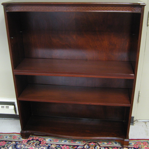 Appraisal: FEDERAL STYLE MAHOGANY BOOKCASE American mid th century having three