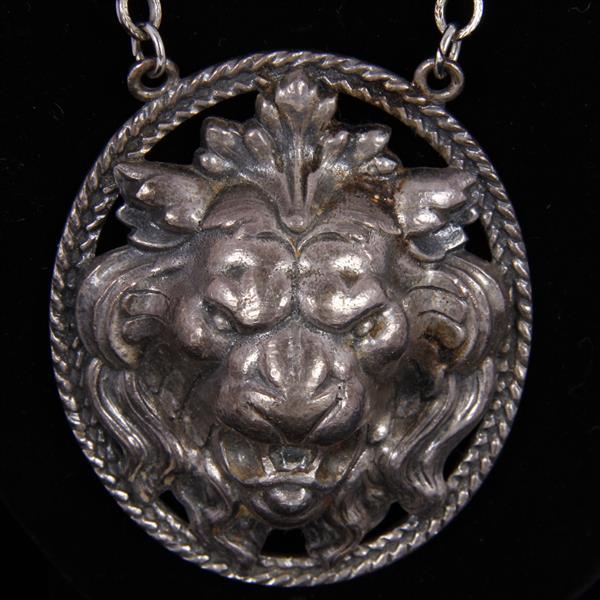 Appraisal: Napier Large Silver Tone Cast Lion Head Medallion Necklace