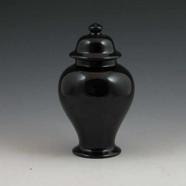 Appraisal: Roseville Rosecraft Black - '' lidded ginger jar Marked with