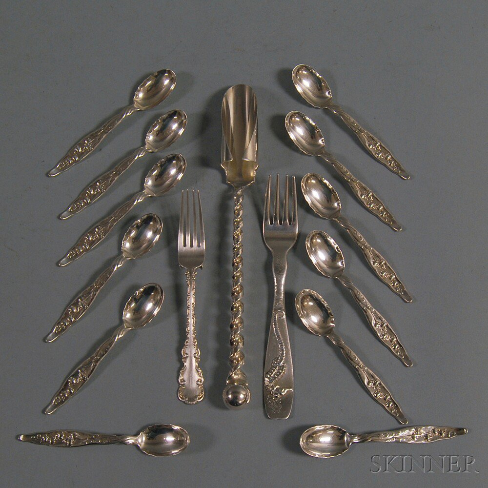 Appraisal: Fifteen Pieces of Whiting Sterling Silver Flatware a set of