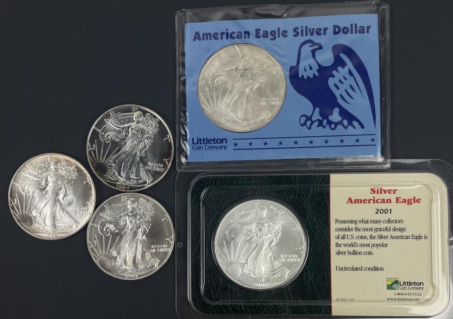 Appraisal: American Silver Eagles w Better Dates first year