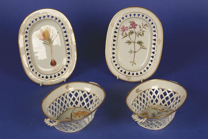 Appraisal: A PAIR OF DAVENPORT ORNITHOLOGICAL CHESTNUT BASKETS AND STANDS the