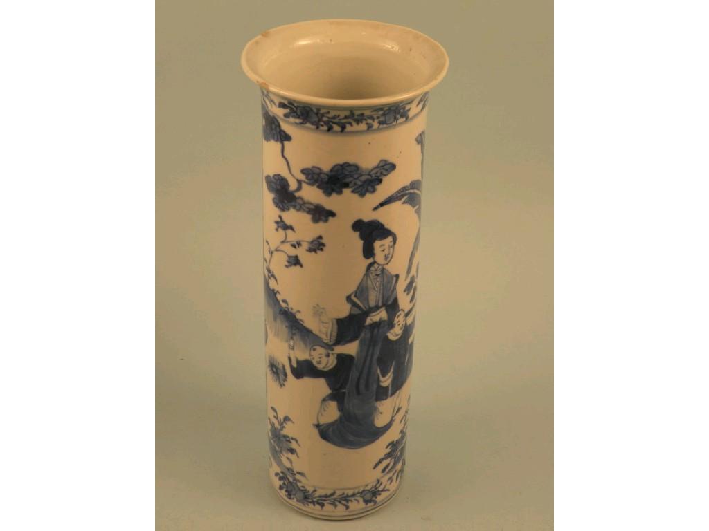 Appraisal: A late thC Chinese cylindrical porcelain vase with a flared