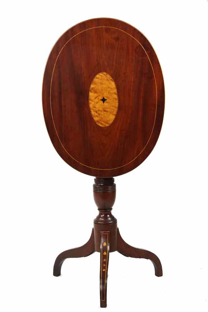 Appraisal: CANDLE STAND - Ca Federal mahogany tilt top candle stand