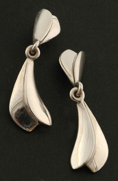 Appraisal: A pair of drop earrings by Georg Jensen The articuated