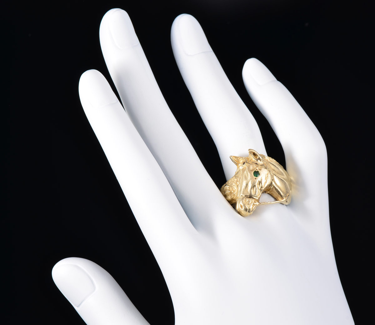 Appraisal: GOLD HORSE HEAD RING K yellow gold horse head ring