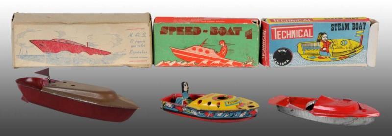 Appraisal: Lot of Pop-Pop Boats Description Includes original boxes Condition Very