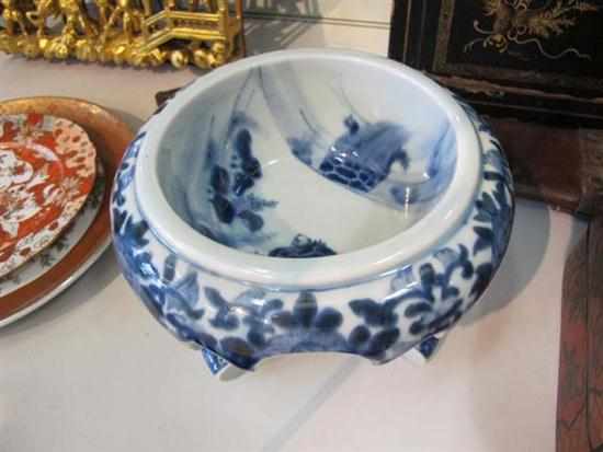 Appraisal: CHINESE BLUE AND WHITE TORTOISE DECORATED PLANTER