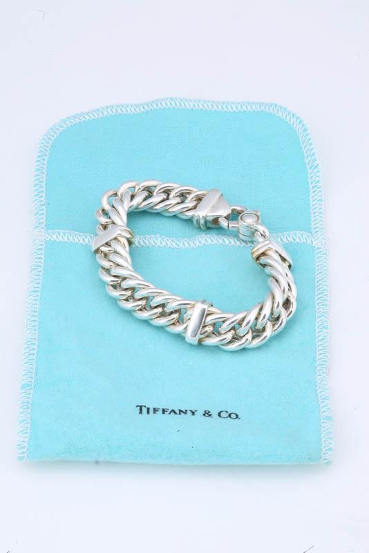 Appraisal: STERLING TIFFANY BRACELET Curb link bracelet with gold tone bar