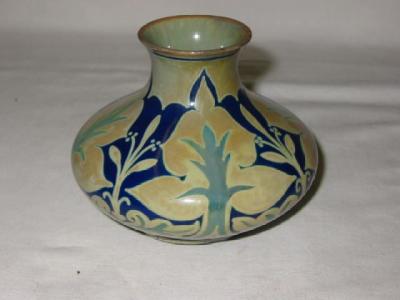 Appraisal: A ROYAL LANCASTRIAN LUSTRE VASE by W S Mycock of