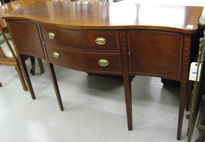 Appraisal: FEDERAL STYLE MAHOGANY SIDEBOARD Ethan Allen Furniture Co recent The