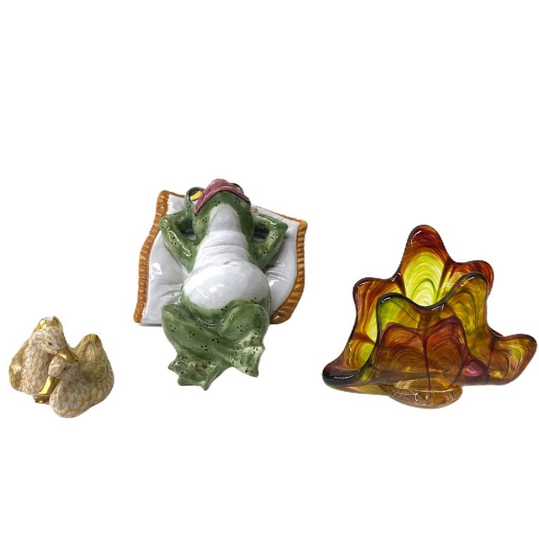 Appraisal: Three Misc Items Three Misc Items Herend Italian Frog Artglass