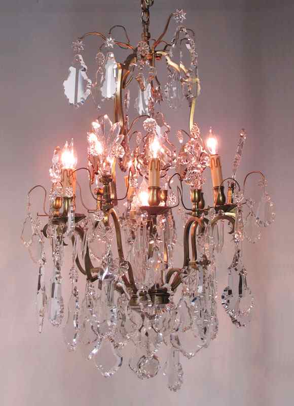 Appraisal: BACCARAT QUALITY LIGHT CHANDELIER A nice assortment of differing size