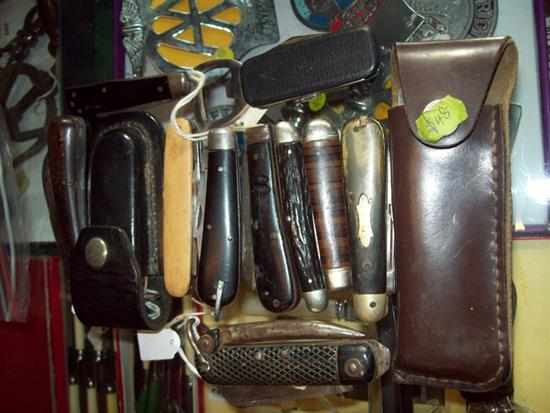 Appraisal: A GROUP OF ELEVEN ASSORTED COLLECTABLE POCKET KNIVES AND ONE