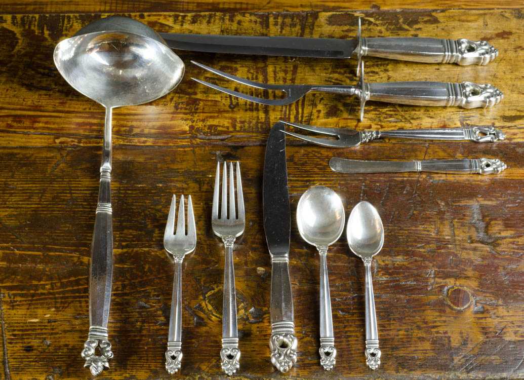 Appraisal: INTERNATIONAL ROYAL DANISH STERLING SILVER FLATWARE SET eighty-three pieces comprised