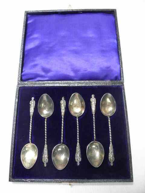 Appraisal: Six English Sterling silver demitasse spoons Figural end of handles