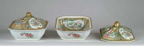 Appraisal: PAIR OF ROSE MEDALLION COVERED SERVING DISHES Standard scenes of