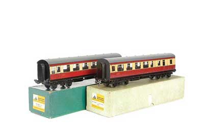 Appraisal: Bassett-Lowke O Gauge post-war BR red and cream Passenger Coaches