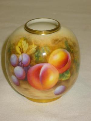 Appraisal: A ROYAL WORCESTER PORCELAIN VASE of globular form with gilded