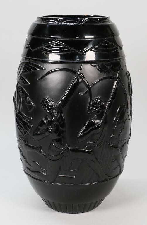 Appraisal: Sabino France th century Black satin art glass vase with