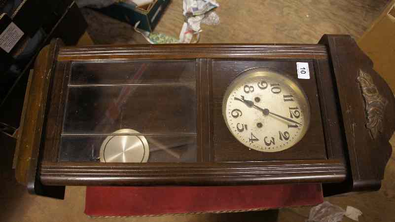 Appraisal: Edwardian Oak Cased Wall Clock