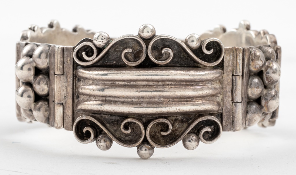 Appraisal: VINTAGE TAXCO MEXICAN STERLING SILVER BRACELET Vintage Taxco Mexico sterling