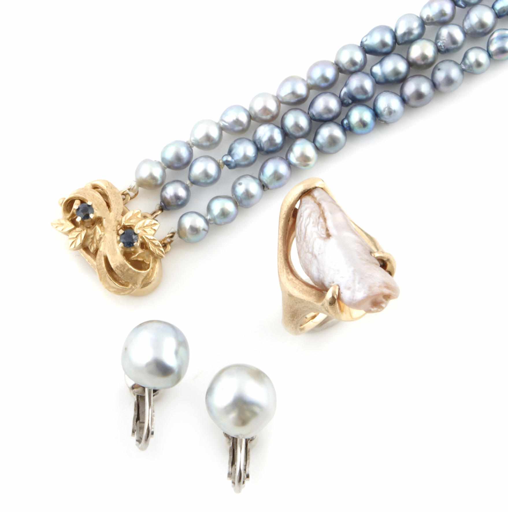 Appraisal: A collection of freshwater colored cultured pearl and gold jewelry