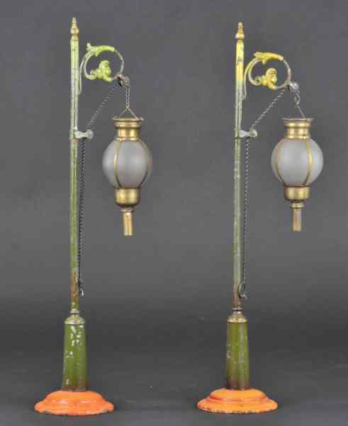 Appraisal: PAIR OF MARKLIN ARC LAMPS Germany well detailed cast street