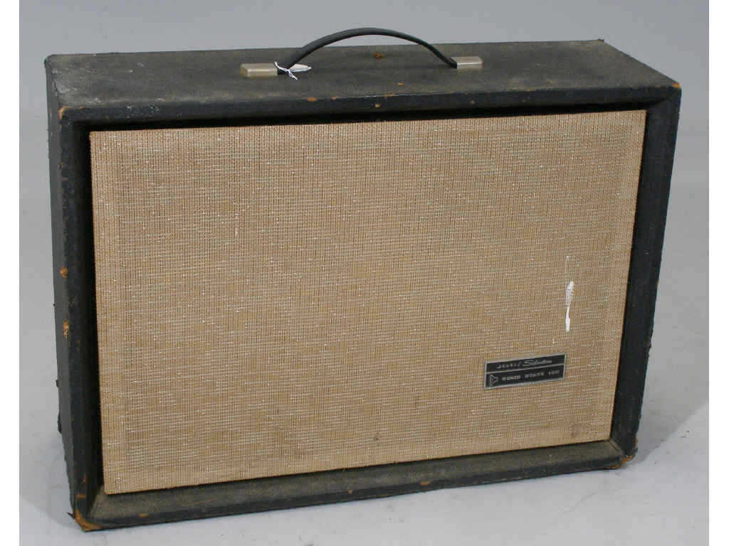 Appraisal: Vintage Silvertone Amplifier Head and Cabinet ca s x Jensen