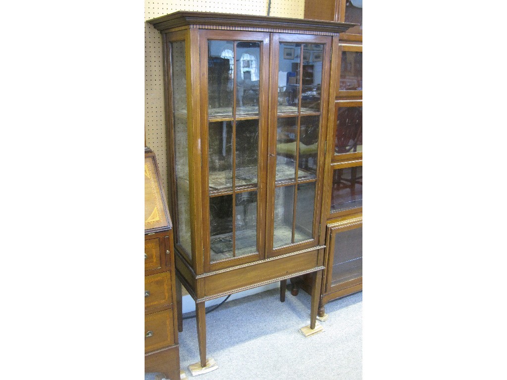 Appraisal: Edwardian mahogany display cabinet