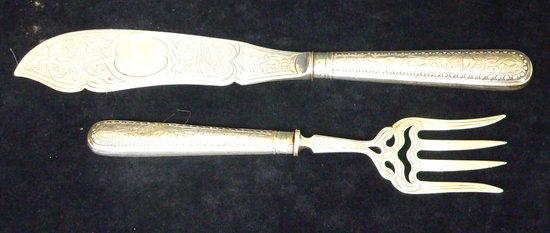 Appraisal: Additional LotA pair of Victorian fish servers