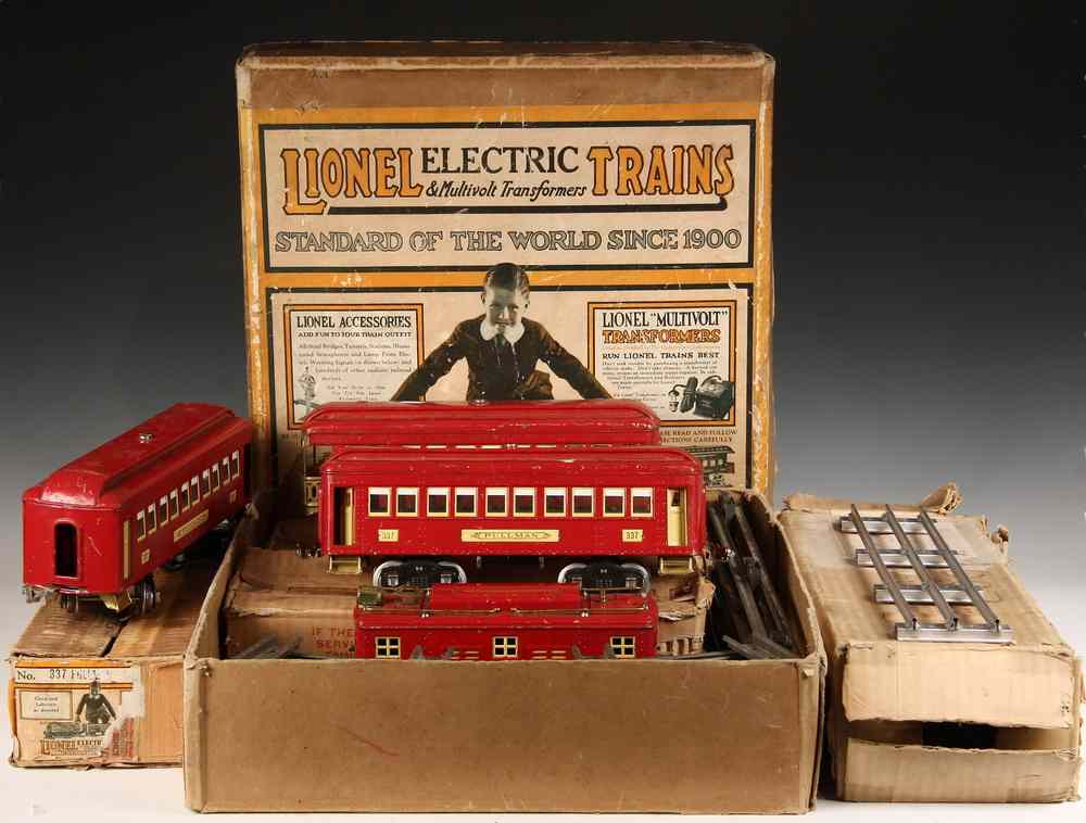 Appraisal: LIONEL TRAIN SET - Lionel Train Outfit no circa standard