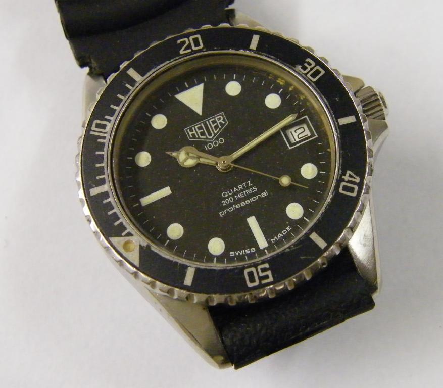 Appraisal: Heuer Quartz Professional metre stainless steel diver's wristwatch rotating black