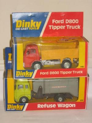 Appraisal: Refuse Wagon Ford D Tipper Truck boxed E