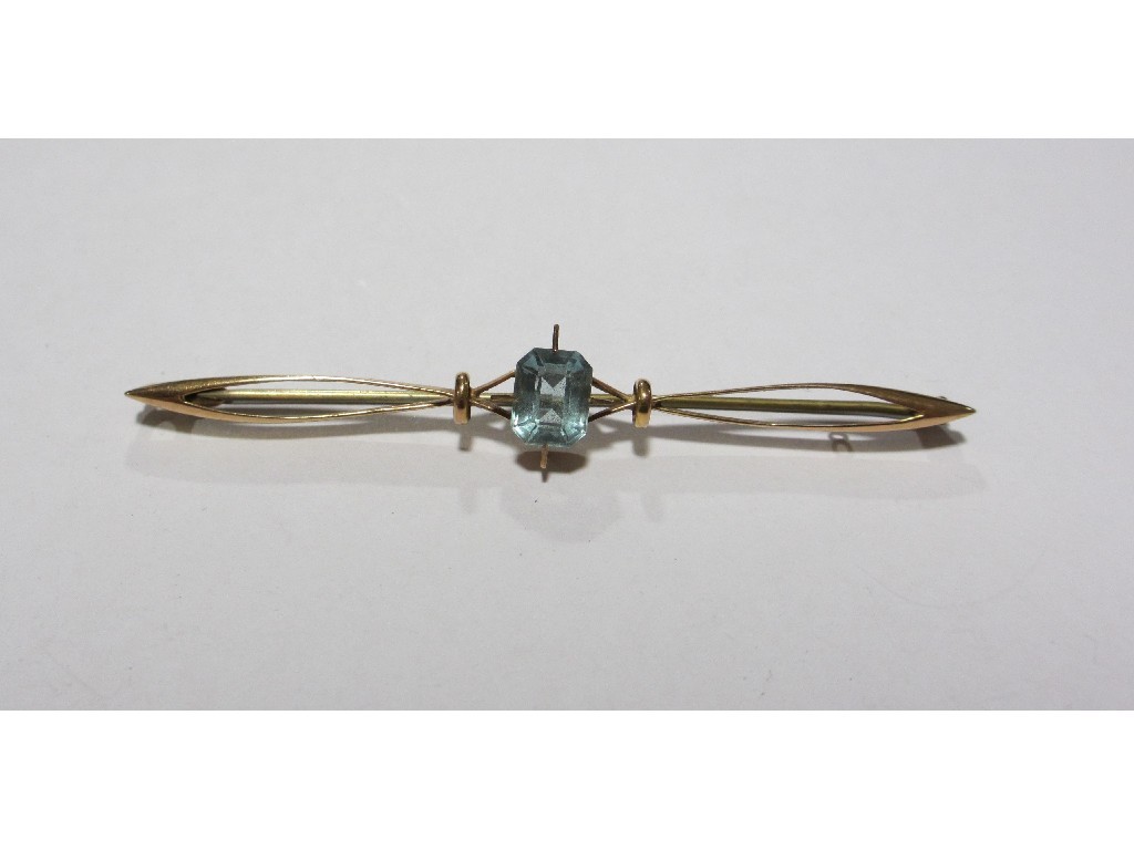 Appraisal: Nine carat gold blue topaz set bar brooch