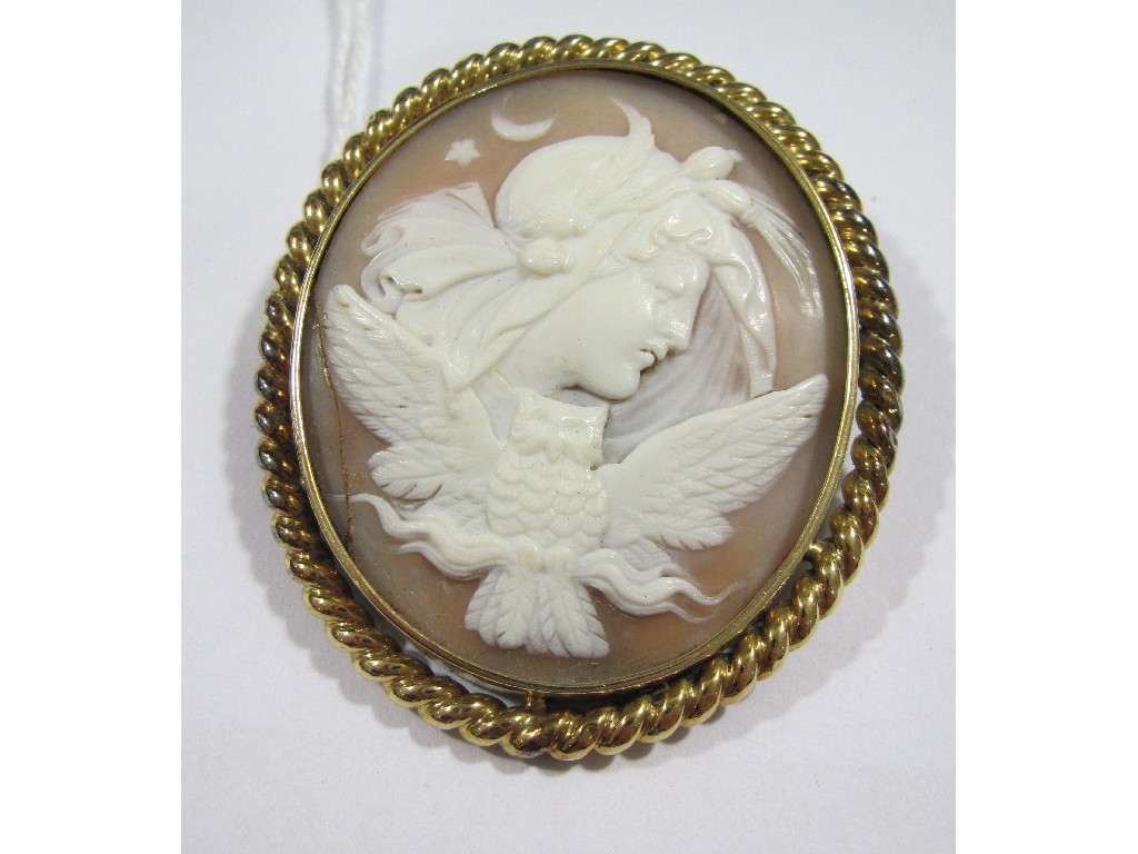 Appraisal: Victorian shell cameo brooch depicting a woman's head in profile