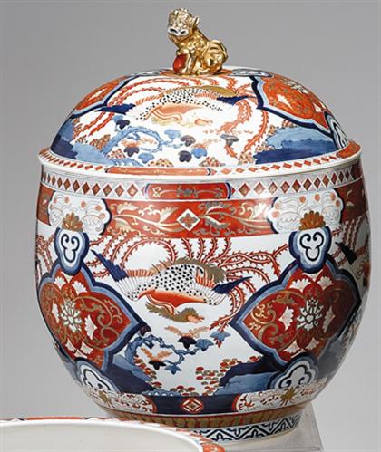 Appraisal: Large imari decorated covered jardiniere th century The domed cover