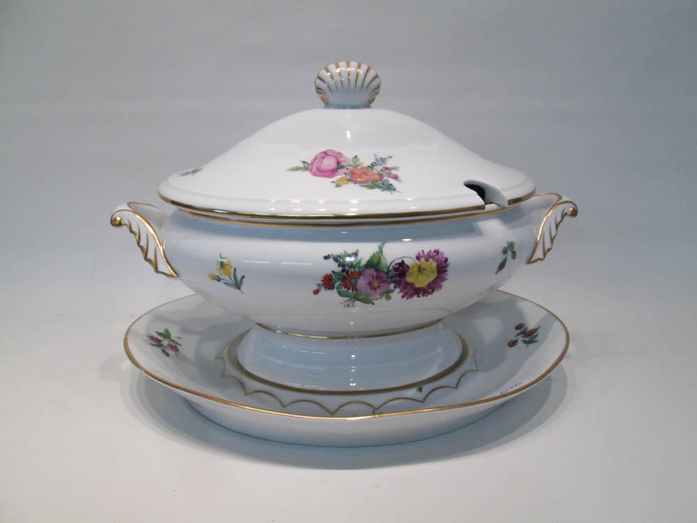 Appraisal: ROYAL COPENHAGEN PORCELAIN TUREEN with lid and under platter Pattern