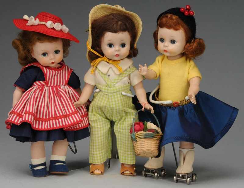 Appraisal: Lot of Madame Alexander Wendy Dolls Description American Ca s