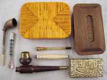 Appraisal: Smoking related items including a carat gold cigarette holder in