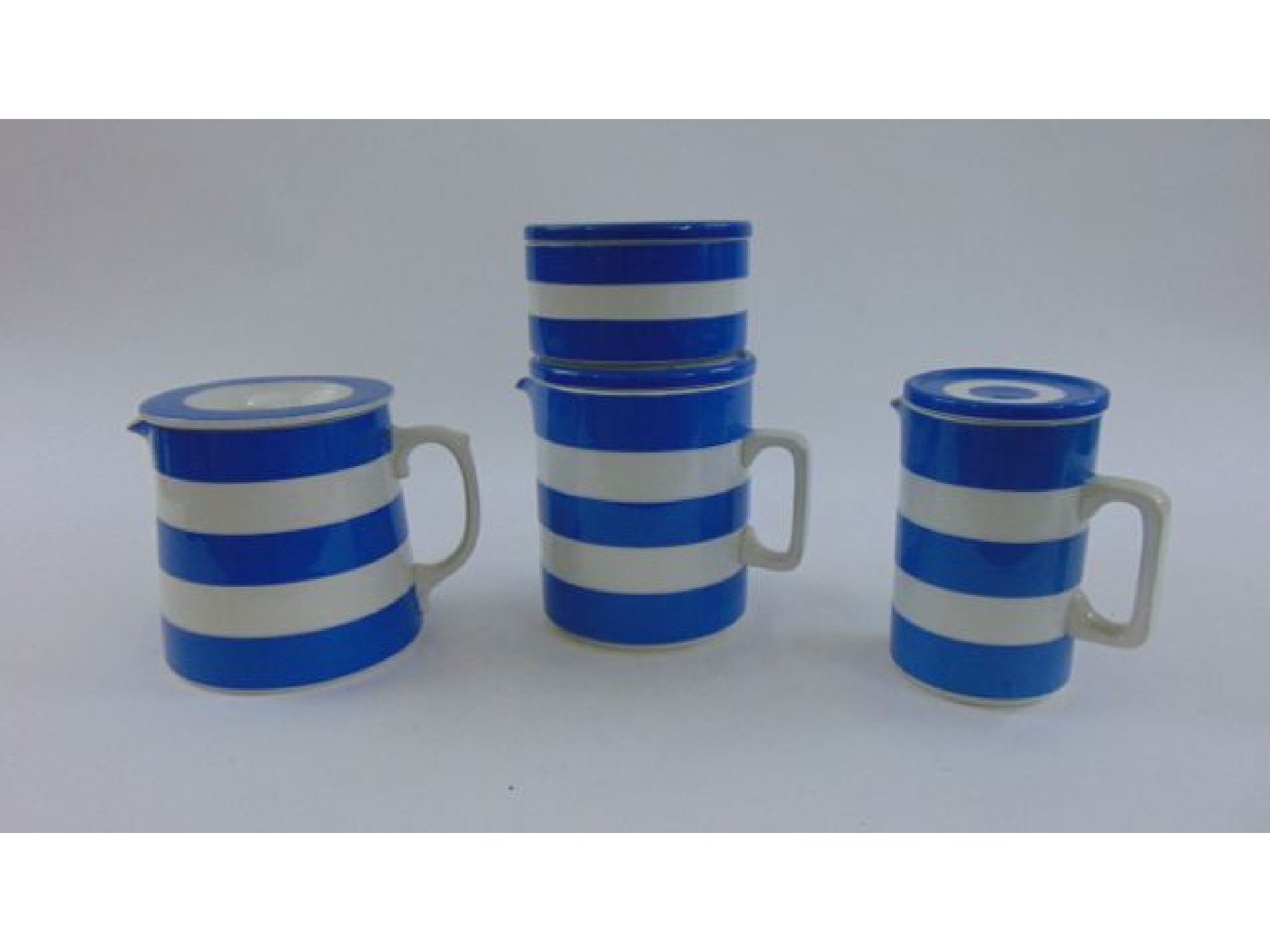 Appraisal: Four pieces of T G Green blue and white banded