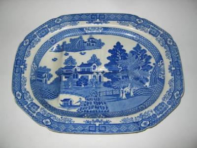 Appraisal: A SPODE POTTERY MEAT PLATE early th century of oval