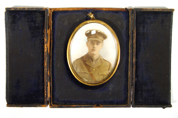 Appraisal: Military oval portrait miniature of an officer in uniform in