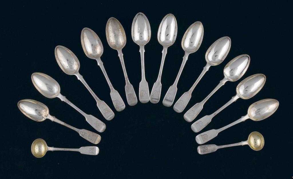 Appraisal: A SET OF TWELVE WILLIAM IV TEASPOONS AND A PAIR