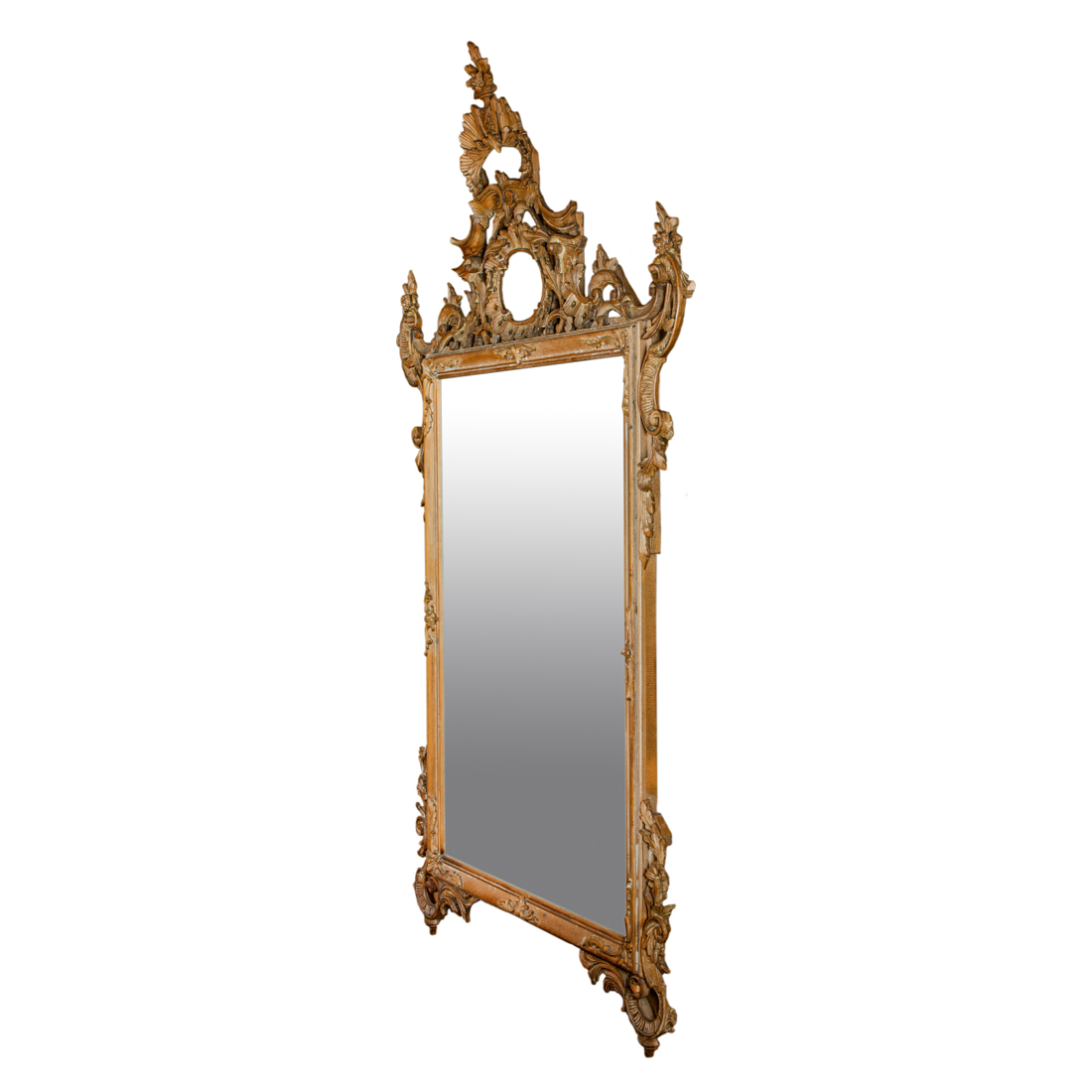 Appraisal: AN ITALIAN ROCOCO STYLE MIRROR An Italian Rococo style mirror